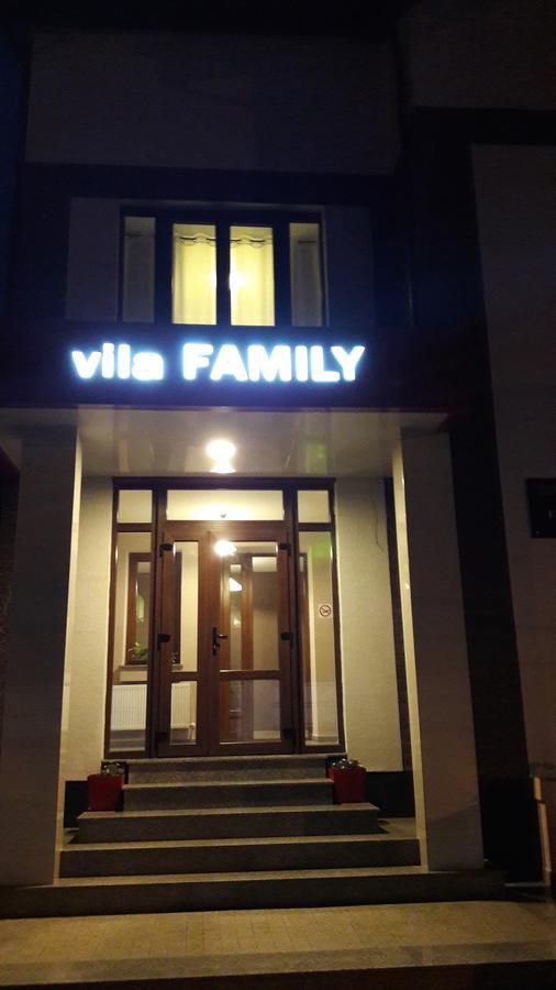 Vila Family Cricova Luaran gambar